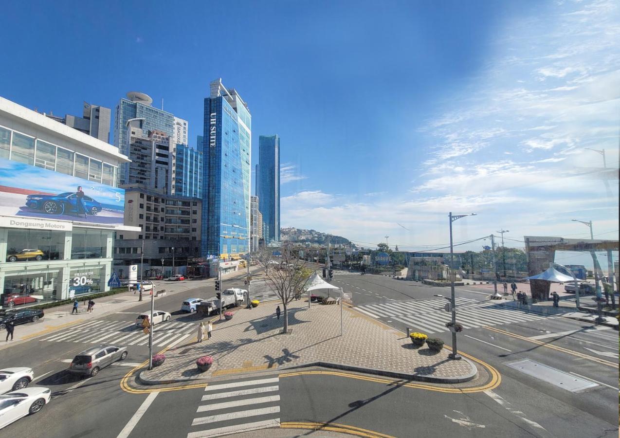 Uh Suite The Haeundae Пусан Екстер'єр фото